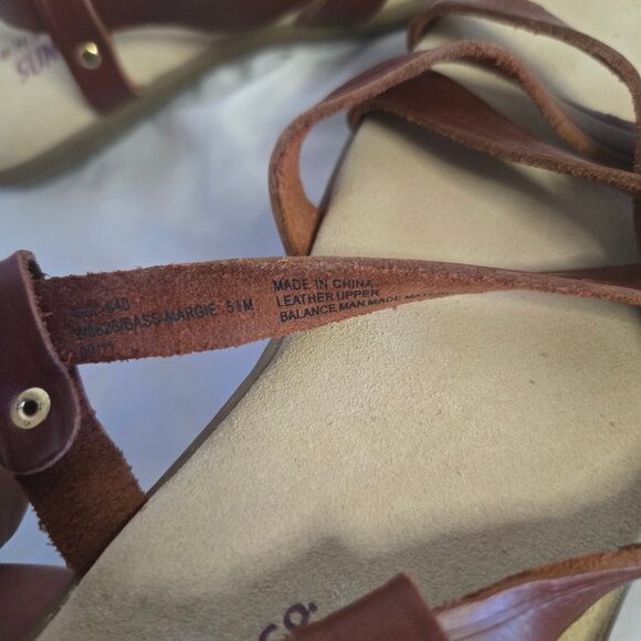 GH Bass & Co ' Sun Juns ' Open Toe Strappy Sandal (5) - Picture 7 of 7